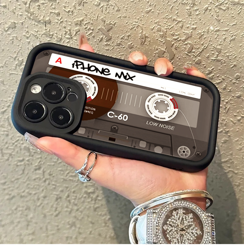 Retro Radyo Kaset Baskılı Kılı - Vivo V40 incelemesi ve fiyatı